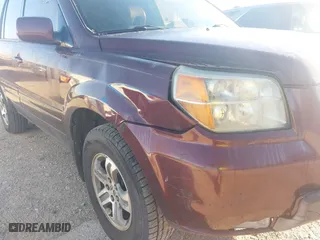2008 Honda Pilot EX-L with VIN 5FNYF28558B022120, listed as a IAAI auction lot 41663234 with 183,248 mi miles. Bid and sale history available at carsss.com. Image 6.