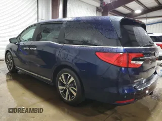 2022 Honda Odyssey Touring with VIN 5FNRL6H8XNB037772, listed as a Copart auction lot 52757215 with 358,099 mi miles and Salvage Title. Bid and sale history available at DreamBid. Image 2.