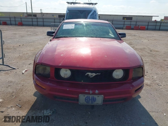 2006 Ford Mustang GT Deluxe с VIN 1ZVFT82H865196619, выставлен на аукционе IAAI как лот 42408724 с пробегом 199 280 миль миль и . История ставок и продаж доступна на DreamBid. Изображение 12.