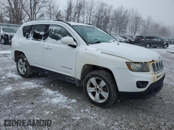 2016 Jeep Compass Latitude with VIN 1C4NJDEB0GD587940, listed as a Copart auction lot 51215595 with 190,386 mi miles and Clean Title. Bid and sale history available at carsss.com. Image 4.