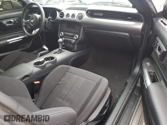 2021 Ford Mustang GT z VIN 1FA6P8CF3M5117977, wystawiony jako Copart lot #62736635 z przebiegiem 13 557 mil mil oraz Szkoda całkowita • Salvage title. Historia ofert i sprzedaży dostępna na DreamBid. Obrazek 8.