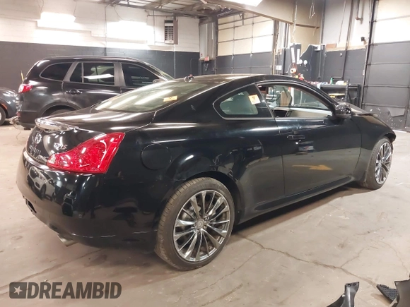 2013 Infiniti G37 x with VIN JN1CV6EL4DM982833, listed as a IAAI auction lot 42026945 with 142,781 mi miles and . Bid and sale history available at DreamBid. Image 4.