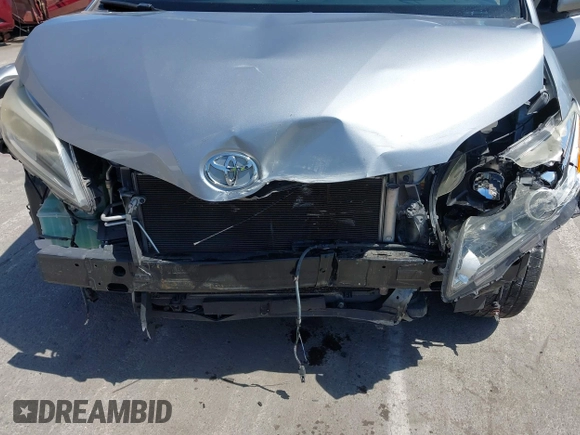 2015 Toyota Sienna XLE with VIN 5TDYK3DC5FS594514, listed as a IAAI auction lot 42183673 with 120,978 mi miles and . Bid and sale history available at DreamBid. Image 6.