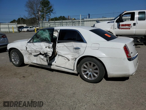 2014 Chrysler 300 with VIN 2C3CCAEG5EH375311, listed as a Copart auction lot 48773995 with 197,547 mi miles and Salvage Title. Bid and sale history available at carsss.com. Image 2.
