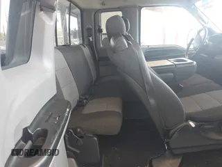 2003 Ford Super Duty F-250 XL with VIN 1FTNX21F33EA22565, listed as a IAAI auction lot 42004045 with 252,604 mi miles. Bid and sale history available at carsss.com. Image 8.