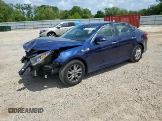 2016 Kia Optima LX z VIN 5XXGT4L38GG025420, wystawiony jako Copart lot #53812355 z przebiegiem 65 215 mil mil oraz Szkoda całkowita • Salvage title. Historia ofert i sprzedaży dostępna na DreamBid. Obrazek 1.