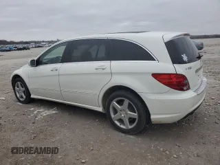 2010 Mercedes-Benz R with VIN 4JGCB6FB0AA104188, listed as a Copart auction lot 49900125 with 48,280 mi miles and Clean Title. Bid and sale history available at DreamBid. Image 2.