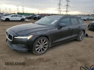 2020 Volvo V60 Momentum z VIN YV1102EK2L2370752, wystawiony jako Copart lot #77350224 z przebiegiem 31 971 mil mil oraz Szkoda całkowita • Salvage title. Historia ofert i sprzedaży dostępna na DreamBid. Obrazek 1.