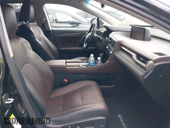 2019 Lexus RX 350L Premium z VIN JTJGZKCA0K2011427, wystawiony jako IAAI lot #41578080 z przebiegiem 77 252 mil mil oraz . Historia ofert i sprzedaży dostępna na DreamBid. Obrazek 5.