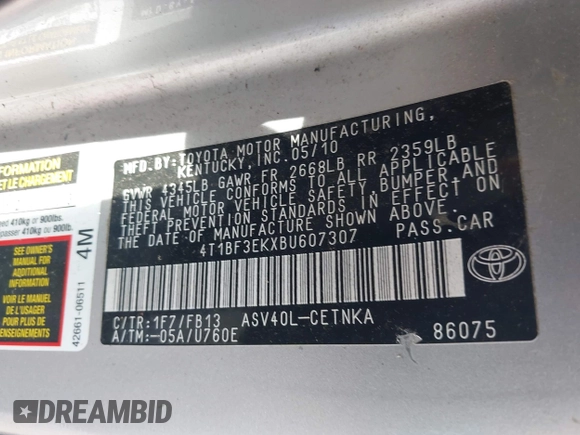 2011 Toyota Camry LE z VIN 4T1BF3EKXBU607307, wystawiony jako IAAI lot #42269501 z przebiegiem 153 051 mil mil oraz . Historia ofert i sprzedaży dostępna na DreamBid. Obrazek 9.