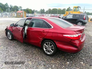 2017 Toyota Camry XLE z VIN 4T1BF1FK9HU699893, wystawiony jako IAAI lot #33158588 z przebiegiem 139 476 mil mil oraz . Historia ofert i sprzedaży dostępna na DreamBid. Obrazek 3.