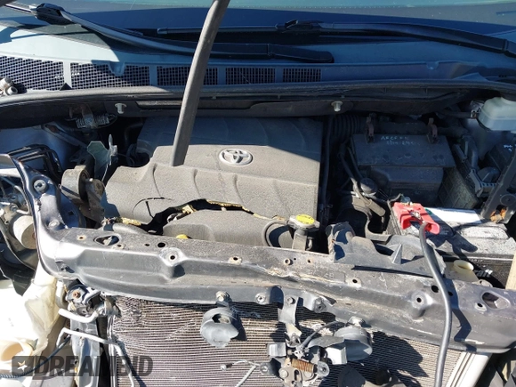 2012 Toyota Sienna with VIN 5TDZK3DC4CS228916, listed as a IAAI auction lot 41936870 with 188,227 mi miles. Bid and sale history available at carsss.com. Image 10.