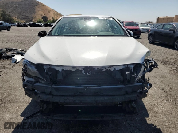 2023 Toyota Camry SE z VIN 4T1G11AK5PU822423, wystawiony jako Copart lot #57509345 z przebiegiem 43 592 mil mil oraz Szkoda całkowita • Salvage title. Historia ofert i sprzedaży dostępna na DreamBid. Obrazek 5.
