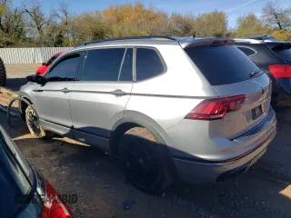 2022 Volkswagen Tiguan SE R-Line Black с VIN 3VVCB7AX1NM035874, выставлен на аукционе Copart как лот 81419224 с пробегом Не указан миль и Списание • Salvage title. История ставок и продаж доступна на DreamBid. Изображение 2.