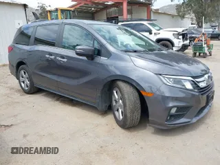2018 Honda Odyssey EX-L with VIN 5FNRL6H76JB108175, listed as a IAAI auction lot 42031001 with 111,205 mi miles. Bid and sale history available at carsss.com. Image 1.