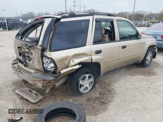 2006 Chevrolet TrailBlazer LS with VIN 1GNDS13S662284074, listed as a IAAI auction lot 41689631 with 192,598 mi miles and . Bid and sale history available at DreamBid. Image 4.