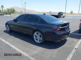 2011 BMW 7 Series 750Li с VIN WBAKB8C57BCY64762, выставлен на аукционе IAAI как лот 42521989 с пробегом 121 926 миль миль и . История ставок и продаж доступна на DreamBid. Изображение 3.