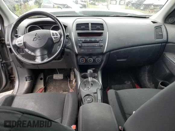 2013 Mitsubishi Outlander Sport SE z VIN 4A4AJ3AU3DE606284, wystawiony jako Copart lot #56470105 z przebiegiem 178 506 mil mil oraz Szkoda całkowita • Salvage title. Historia ofert i sprzedaży dostępna na DreamBid. Obrazek 8.