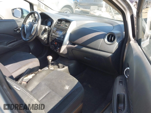 2015 Nissan Note SR with VIN 3N1CE2CP7FL414345, listed as a IAAI auction lot 42449650 with 98,422 mi miles and . Bid and sale history available at DreamBid. Image 5.