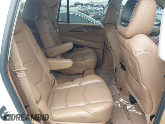 2016 Cadillac Escalade Platinum z VIN 1GYS4DKJ2GR316025, wystawiony jako IAAI lot #42039284 z przebiegiem Nie podano mil oraz . Historia ofert i sprzedaży dostępna na DreamBid. Obrazek 8.
