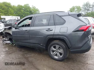 2024 Toyota RAV4 Hybrid LE с VIN 2T3LWRFV0RW201327, выставлен на аукционе IAAI как лот 42308254 с пробегом 8 425 миль миль и . История ставок и продаж доступна на DreamBid. Изображение 14.