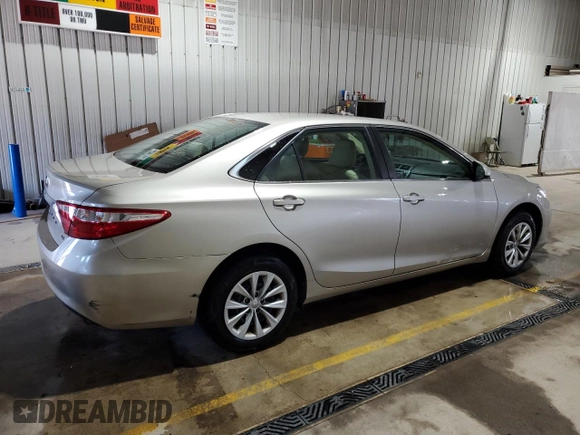 2015 Toyota Camry XLE with VIN 4T4BF1FK1FR460454, listed as a Copart auction lot 53542915 with 73,797 mi miles and Salvage Title. Bid and sale history available at DreamBid. Image 3.