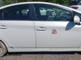 2011 Toyota Prius I with VIN JTDKN3DU8B5364553, listed as a IAAI auction lot 41993267 with 207,298 mi miles and . Bid and sale history available at DreamBid. Image 13.