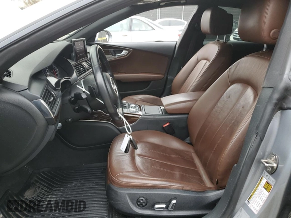 2017 Audi A7 Premium Plus z VIN WAUW2AFC3HN125808, wystawiony jako Copart lot #81221854 z przebiegiem 70 842 mil mil oraz Szkoda całkowita • Salvage title. Historia ofert i sprzedaży dostępna na DreamBid. Obrazek 7.