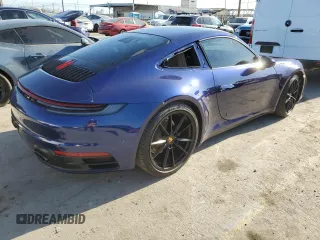 2020 Porsche 911 Carrera with VIN WP0AA2A96LS205552, listed as a Copart auction lot 52935275 with 32,994 mi miles and Salvage Title. Bid and sale history available at carsss.com. Image 3.