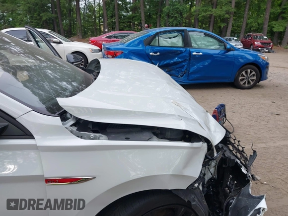 2022 Volkswagen Jetta GLI Autobahn with VIN 3VW2T7BU1NM028092, listed as a IAAI auction lot 42430756 with 20,666 mi miles and . Bid and sale history available at DreamBid. Image 6.