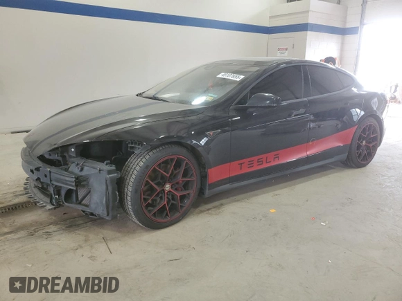 2015 Tesla Model S 85D with VIN 5YJSA1E45FF110480, listed as a Copart auction lot 49107655 with 186,150 mi miles and Salvage Title. Bid and sale history available at carsss.com. Image 1.