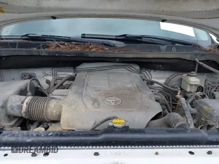 2010 Toyota Tundra with VIN 5TFEY5F12AX083418, listed as a IAAI auction lot 41352739 with 279,971 mi miles and . Bid and sale history available at DreamBid. Image 10.