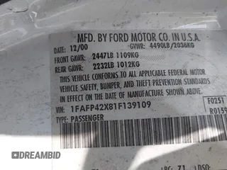 2001 Ford Mustang GT Deluxe с VIN 1FAFP42X81F139109, выставлен на аукционе IAAI как лот 42498409 с пробегом Не указан миль и . История ставок и продаж доступна на DreamBid. Изображение 9.