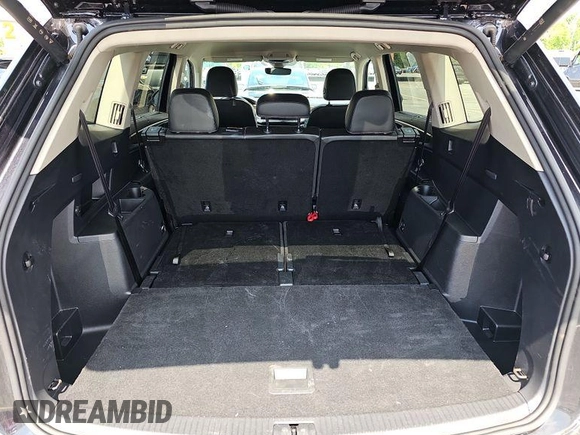 2024 Volkswagen Atlas SE with VIN 1V2HR2CA1RC579096, listed as a IAAI auction lot 42751185 with 15,477 mi miles and . Bid and sale history available at DreamBid. Image 12.