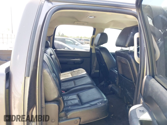 2013 Chevrolet Silverado 1500 LS with VIN 3GCPKREA2DG208400, listed as a IAAI auction lot 41874892 with 120,462 mi miles and . Bid and sale history available at DreamBid. Image 8.