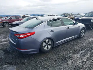 2012 Kia Optima Hybrid with VIN KNAGM4AD5C5022673, listed as a IAAI auction lot 41506860 with 121,982 mi miles. Bid and sale history available at carsss.com. Image 4.