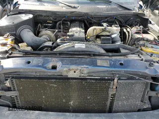 2000 Dodge 2500 with VIN 3B7KF2362YG132087, listed as a Copart auction lot 48668925 with 358,326 mi miles and Salvage title. Bid and sale history available at DreamBid. Image 11.