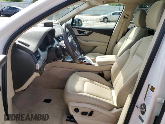 2019 Audi Q7 Premium Plus with VIN WA1LHAF75KD021660, listed as a Copart auction lot 57448675 with 70,411 mi miles and Salvage title. Bid and sale history available at DreamBid. Image 7.