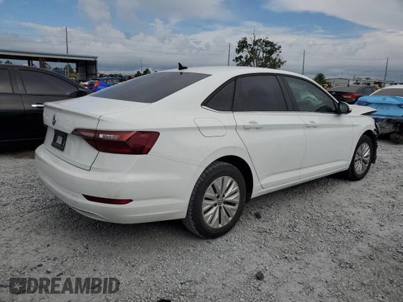 2020 Volkswagen Jetta S z VIN 3VWC57BU8LM079262, wystawiony jako Copart lot #60358755 z przebiegiem 44 514 mil mil oraz Nie do naprawy • Non repairable. Historia ofert i sprzedaży dostępna na DreamBid. Obrazek 3.