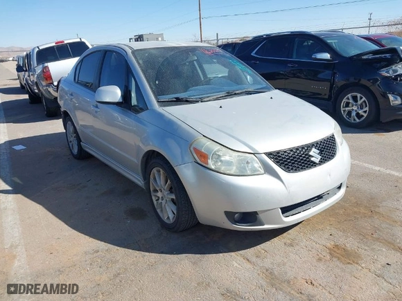 2008 Suzuki SX4 Convenience Pkg with VIN JS2YC415785101021, listed as a IAAI auction lot 41623887 with 164,155 mi miles. Bid and sale history available at carsss.com. Image 1.