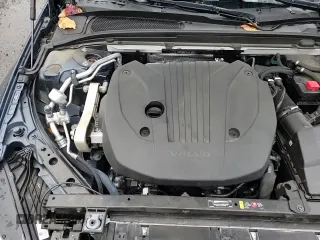 2024 Volvo S60 Core Dark Theme z VIN 7JRL12TK8RG294904, wystawiony jako Copart lot #85921915 z przebiegiem 47 867 mil mil oraz Czysty tytuł • Clean title. Historia ofert i sprzedaży dostępna na DreamBid. Obrazek 14.