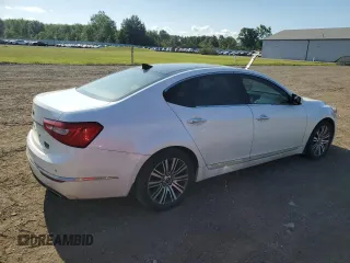 2014 Kia Cadenza Premium with VIN KNALN4D75E5139674, listed as a Copart auction lot 63929454 with 155,446 mi miles and Clean Title. Bid and sale history available at carsss.com. Image 3.