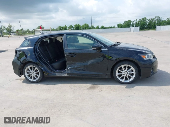 2011 Lexus CT 200h with VIN JTHKD5BH7B2004369, listed as a IAAI auction lot 42163533 with 84,718 mi miles and . Bid and sale history available at DreamBid. Image 13.