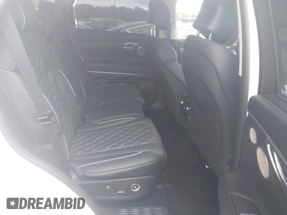 2024 Genesis GV80 with VIN KMUHCESC0RU173549, listed as a IAAI auction lot 42333368 with 7,526 mi miles and . Bid and sale history available at DreamBid. Image 8.