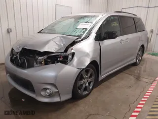 2015 Toyota Sienna SE with VIN 5TDXK3DC2FS670993, listed as a IAAI auction lot 41386405 with 166,906 mi miles. Bid and sale history available at carsss.com. Image 18.