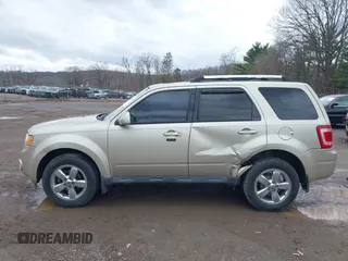 2012 Ford Escape Limited with VIN 1FMCU9EG5CKC24283, listed as a IAAI auction lot 41951067 with 134,666 mi miles. Bid and sale history available at carsss.com. Image 14.