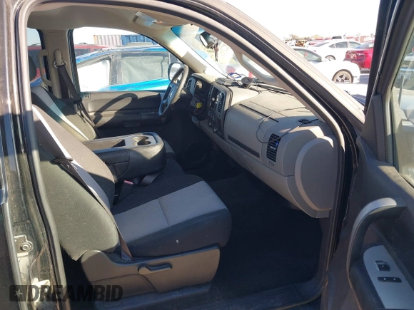 2009 Chevrolet Silverado 1500 LS with VIN 3GCEC13C49G267921, listed as a IAAI auction lot 41723468 with 150,075 mi miles and . Bid and sale history available at DreamBid. Image 5.