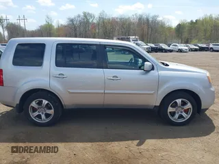 2013 Honda Pilot EX-L with VIN 5FNYF4H56DB028031, listed as a IAAI auction lot 42092264 with 174,520 mi miles. Bid and sale history available at carsss.com. Image 13.