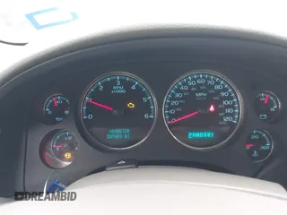 2008 Chevrolet Suburban LTZ с VIN 1GNFC16088R121145, выставлен на аукционе IAAI как лот 41327123 с пробегом 207 489 миль миль и . История ставок и продаж доступна на DreamBid. Изображение 7.