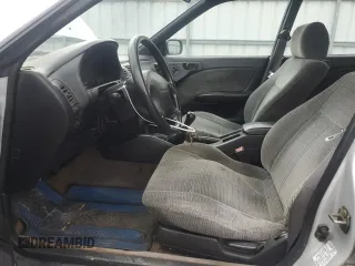 1998 Subaru Legacy L with VIN 4S3BK435XW6316402, listed as a Copart auction lot 60301805 with 288,744 mi miles and Salvage title. Bid and sale history available at DreamBid. Image 7.